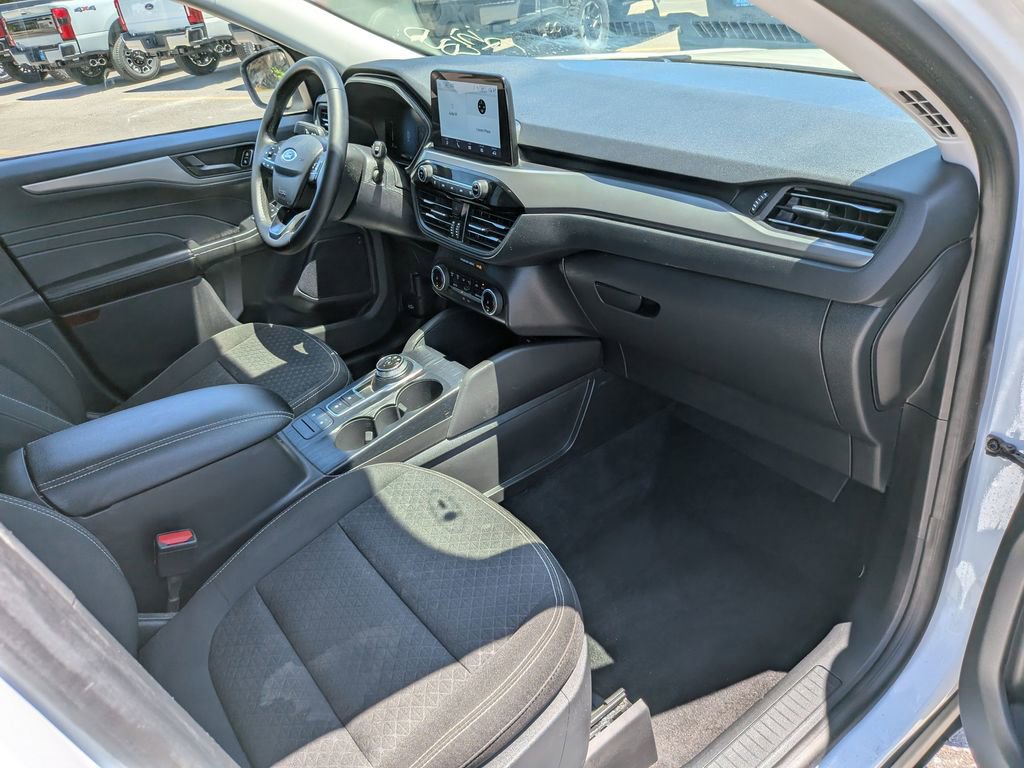 Certified 2024 Ford Escape Active FWD image 12