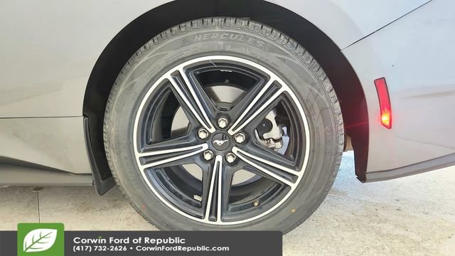 Certified 2025 Ford Mustang Premium RWD image 24
