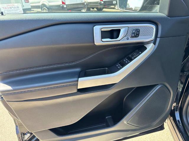 Certified 2022 Ford Explorer Limited w/ Equipment Group 301A image 19
