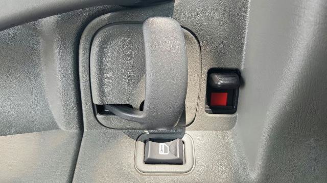 Used 2025 Chevrolet Express 3500 LT w/ LT Preferred Equipment Group RWD image 22