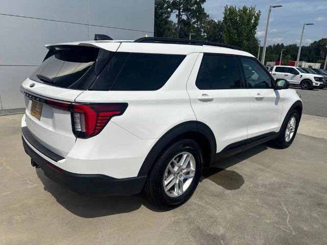 Certified 2026 Ford Explorer Active RWD image 6