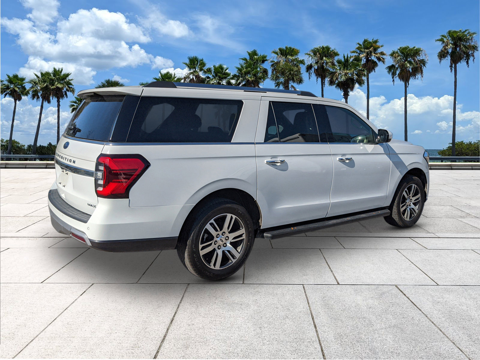 Certified 2024 Ford Expedition Max Limited image 8