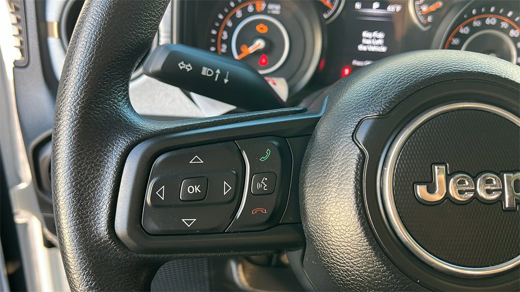 Used 2024 Jeep Gladiator Sport image 20