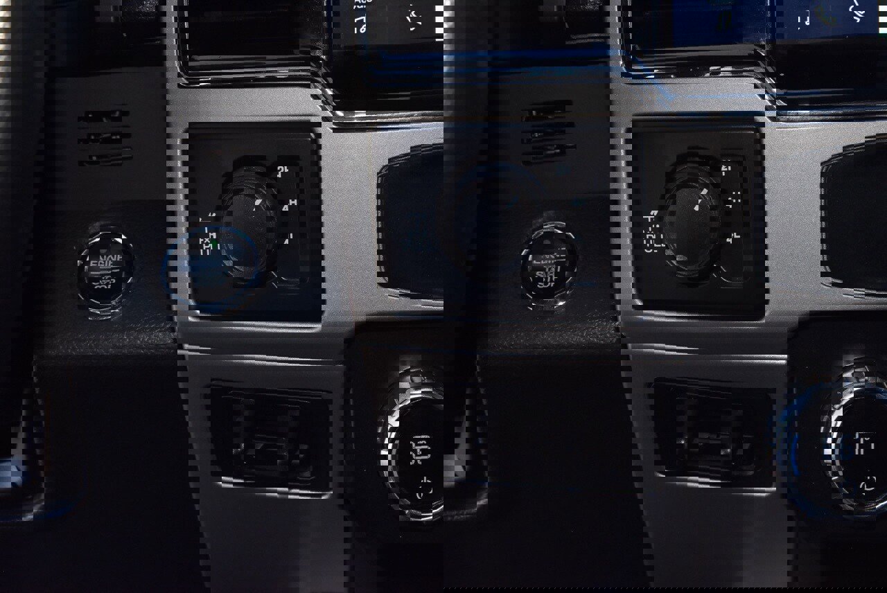 Certified 2022 Ford F250 Lariat w/ Lariat Ultimate Package image 31