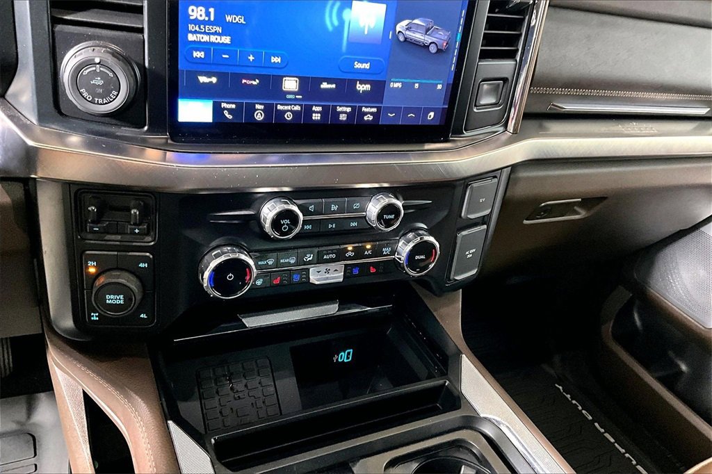 Certified 2024 Ford F250 King Ranch w/ Chrome Package image 25