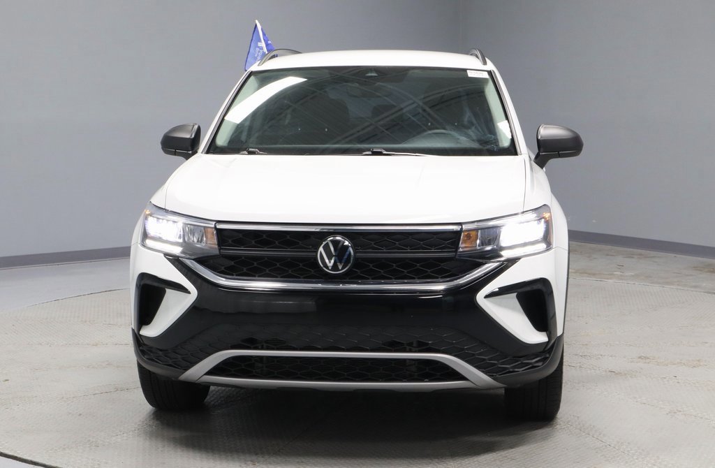 Used 2024 Volkswagen Taos S image 8