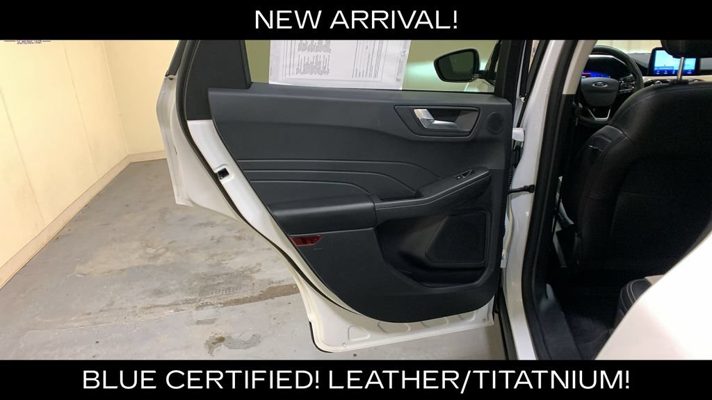 Certified 2022 Ford Escape Titanium w/ Titanium Elite Package AWD/4WD image 23