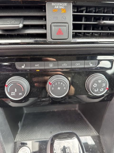 Used 2024 Volkswagen Taos S image 32