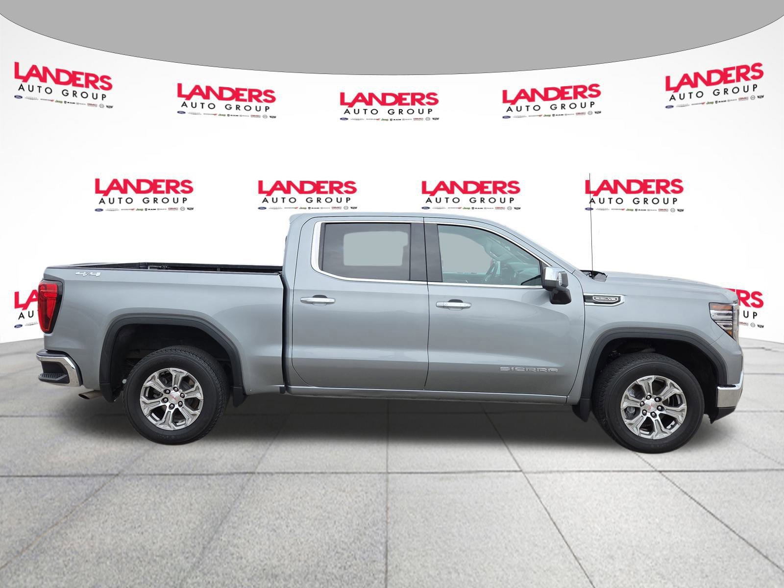 Used 2024 GMC Sierra 1500 SLT image 6