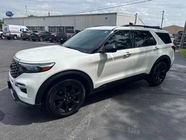 Certified 2023 Ford Explorer ST-Line w/ Class IV Trailer Tow Package AWD/4WD image 2