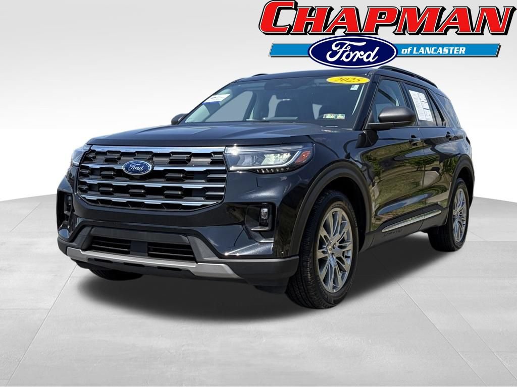 Certified 2025 Ford Explorer Active w/ Active Comfort Package AWD/4WD image 3