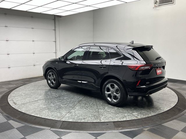 Certified 2023 Ford Escape ST-Line w/ Tech Pack #1 AWD/4WD image 31