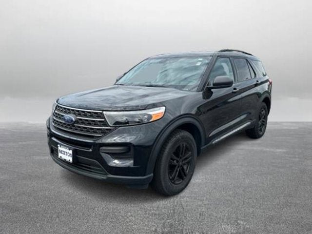 Certified 2022 Ford Explorer XLT AWD/4WD image 1