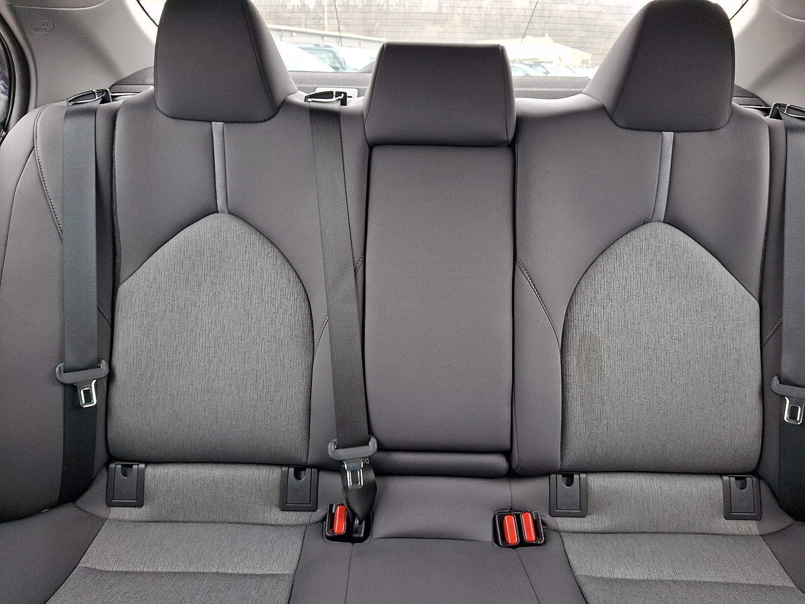 Used 2021 Toyota Camry LE w/ Cold Weather Package image 19