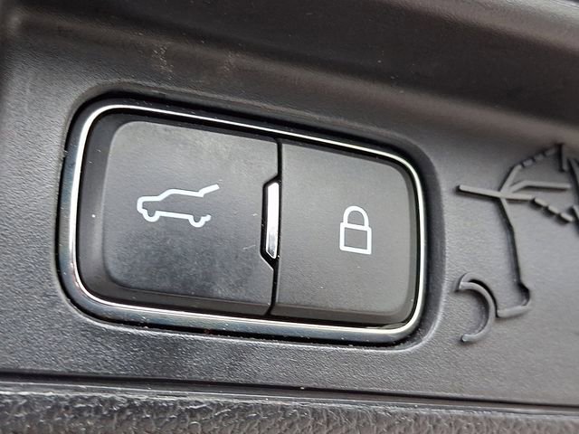 Certified 2020 Ford Explorer ST w/ ST Street Pack image 32