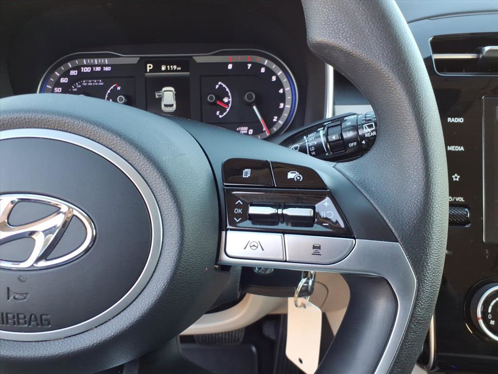 Used 2024 Hyundai Tucson SE image 16