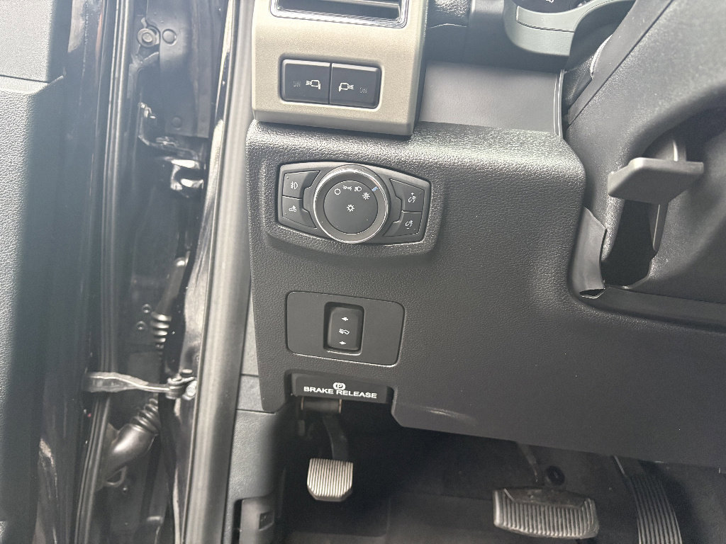 Certified 2021 Ford F250 Lariat image 34