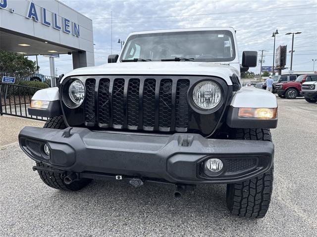 Used 2022 Jeep Gladiator Sport AWD/4WD image 16
