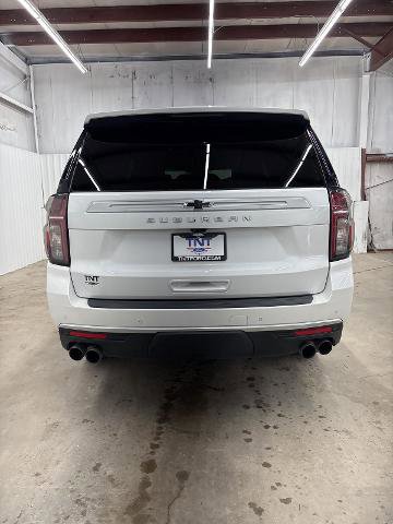 Used 2023 Chevrolet Suburban High Country image 3