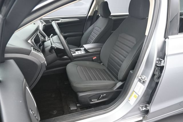 Certified 2020 Ford Fusion SE FWD image 11