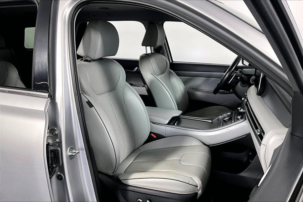 Used 2023 Hyundai Palisade SEL FWD image 7