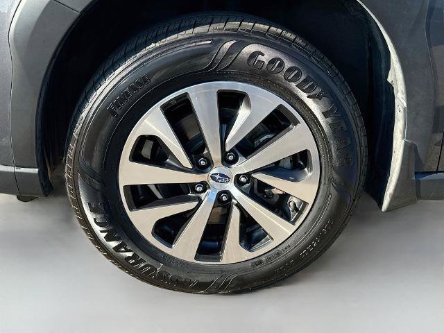 Used 2024 Subaru Outback Premium AWD/4WD image 23