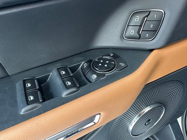 Certified 2023 Ford Expedition Platinum AWD/4WD image 29