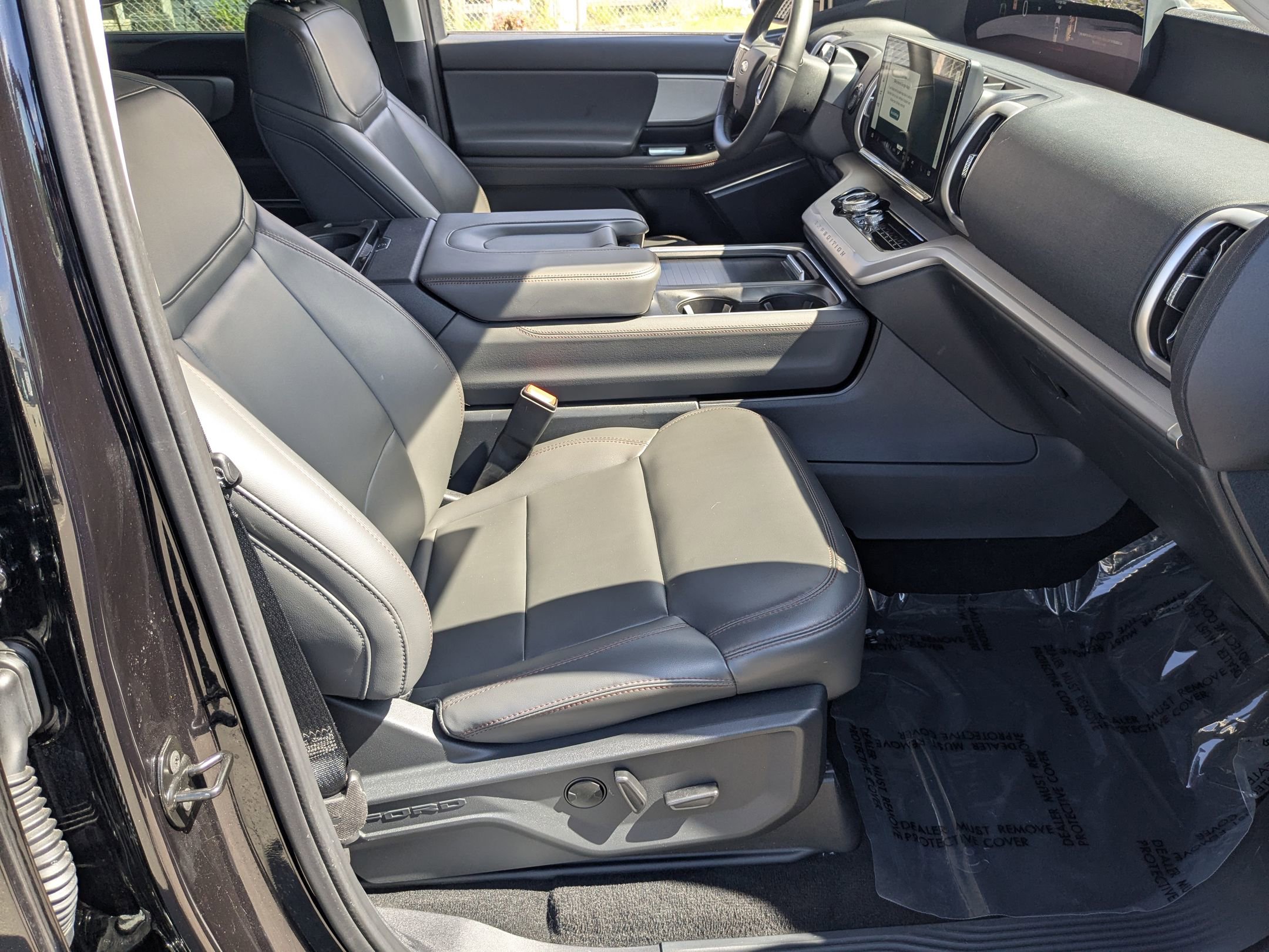 Certified 2025 Ford Expedition Max Active RWD image 41