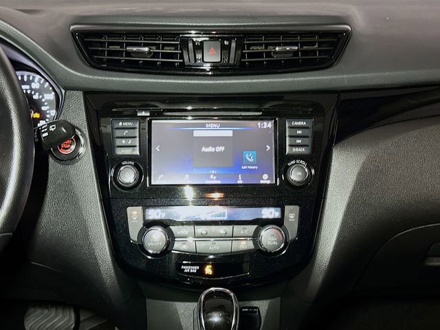 Used 2021 Nissan Rogue Sport SV w/ Technology Package image 14