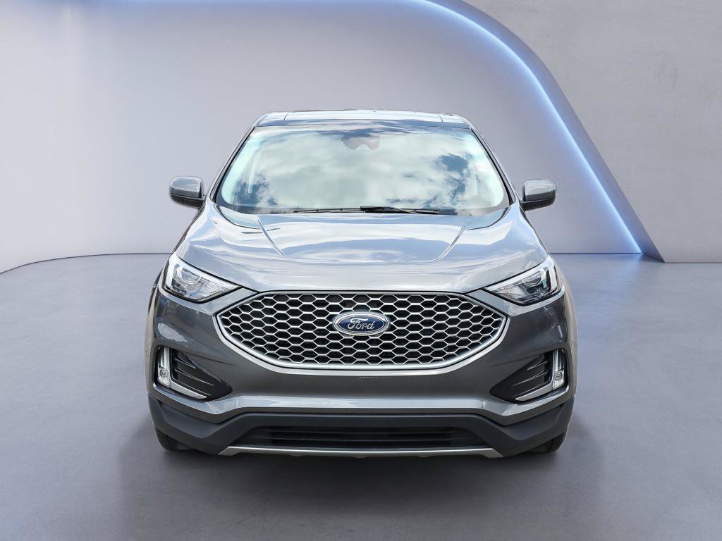 Certified 2024 Ford Edge SEL w/ Convenience Package AWD/4WD image 10