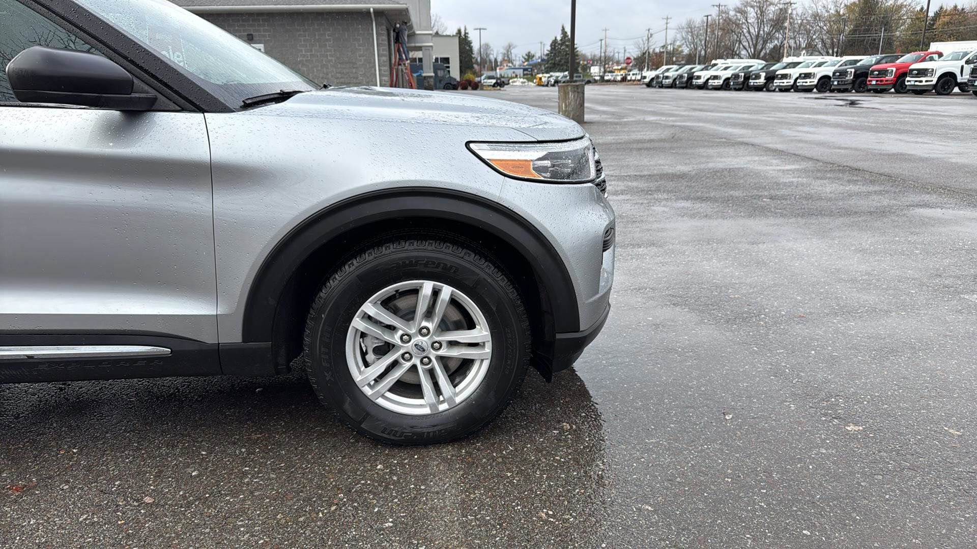 Certified 2022 Ford Explorer XLT w/ Class IV Trailer Tow Package image 22