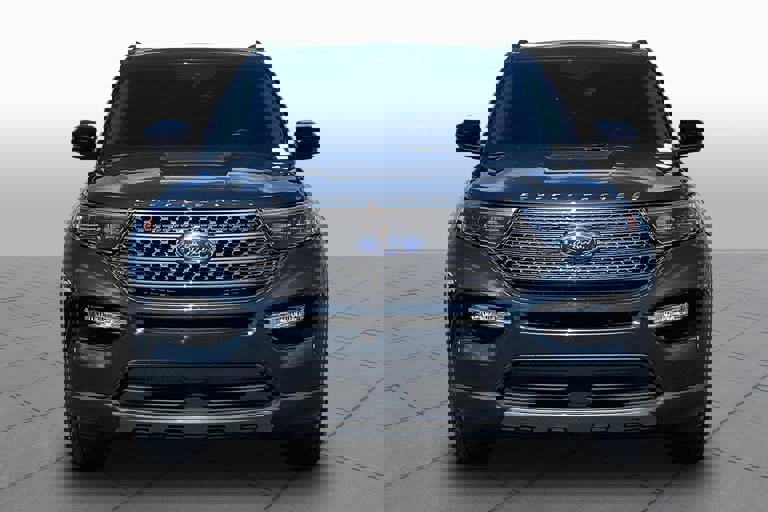 Certified 2023 Ford Explorer XLT w/ Equipment Group 202A image 6