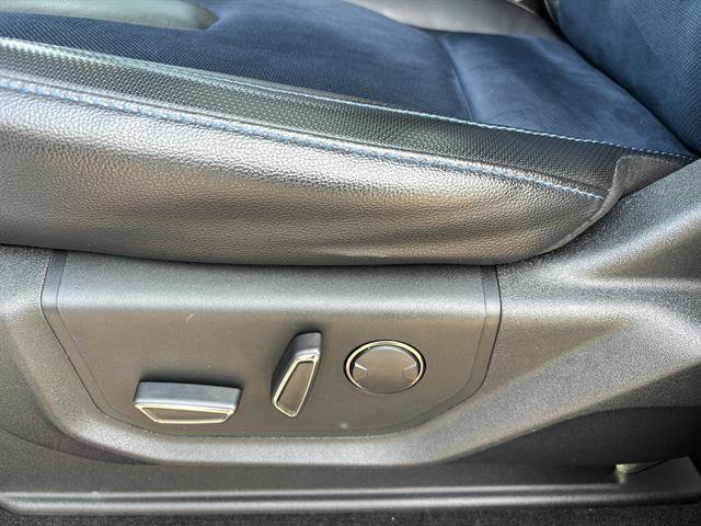 Certified 2019 Ford F150 Raptor w/ Equipment Group 802A Luxury image 12