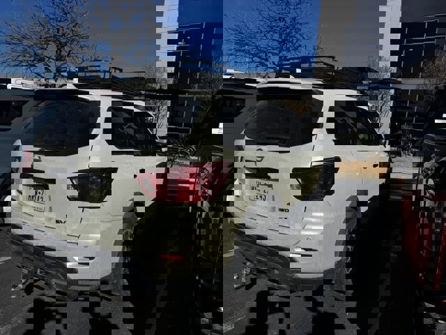 Used 2019 Nissan Pathfinder SV w/ Rock Creek Edition image 4