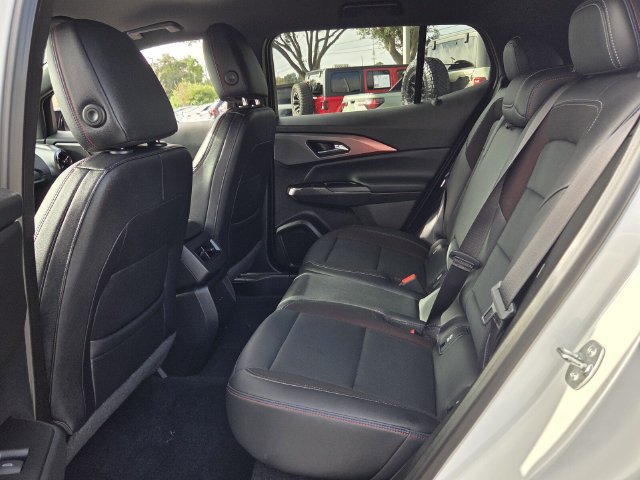 Used 2024 Chevrolet Equinox EV RS w/ Active Safety Package 3 FWD image 13