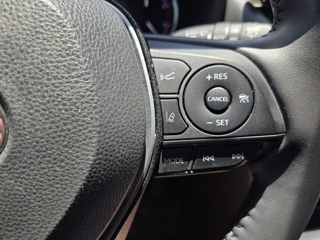 Used 2020 Toyota RAV4 Limited AWD/4WD image 28