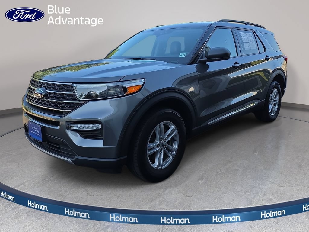 Certified 2023 Ford Explorer XLT w/ Equipment Group 202A AWD/4WD image 1