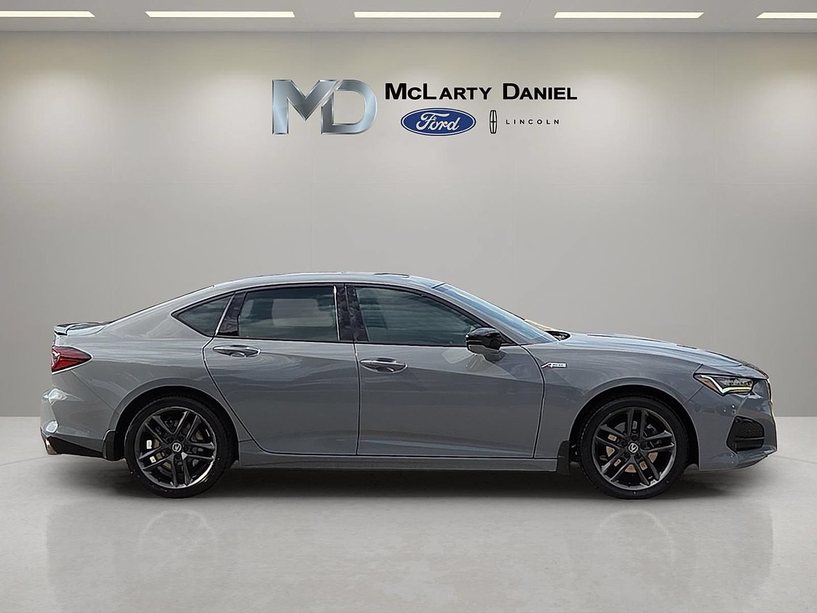 Used 2024 Acura TLX SH-AWD w/ A-SPEC Pkg image 6