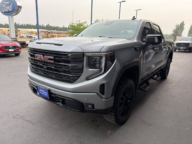 Used 2025 GMC Sierra 1500 Elevation w/ Elevation Premium Package AWD/4WD image 3
