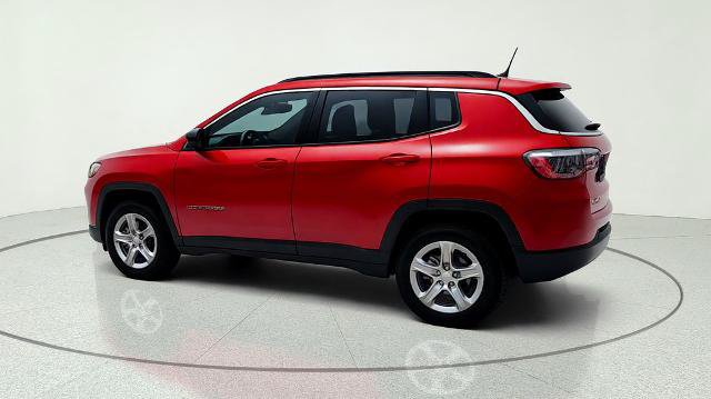 Used 2024 Jeep Compass Latitude AWD/4WD image 5