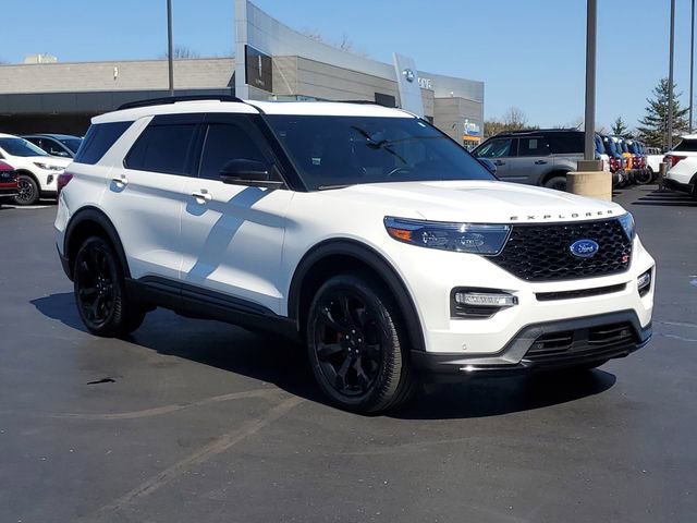 Certified 2023 Ford Explorer ST w/ Equipment Group 401A AWD/4WD image 2