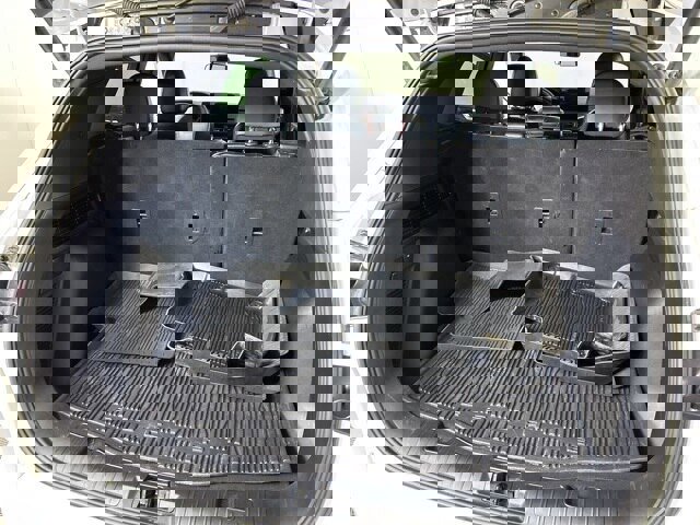 Certified 2024 Ford Escape ST-Line w/ Tech Pack #1 image 19