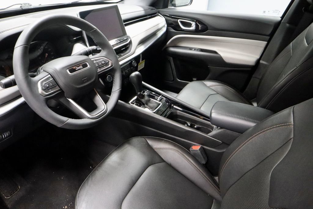 Used 2023 Jeep Compass Limited AWD/4WD image 22