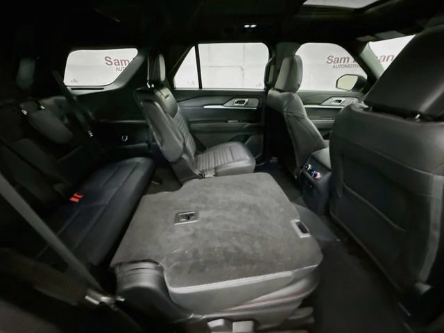 Certified 2025 Ford Explorer ST-Line AWD/4WD image 30