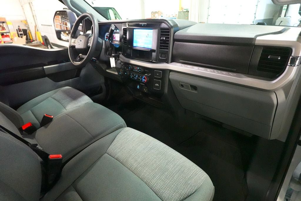Certified 2026 Ford F350 XLT AWD/4WD image 30