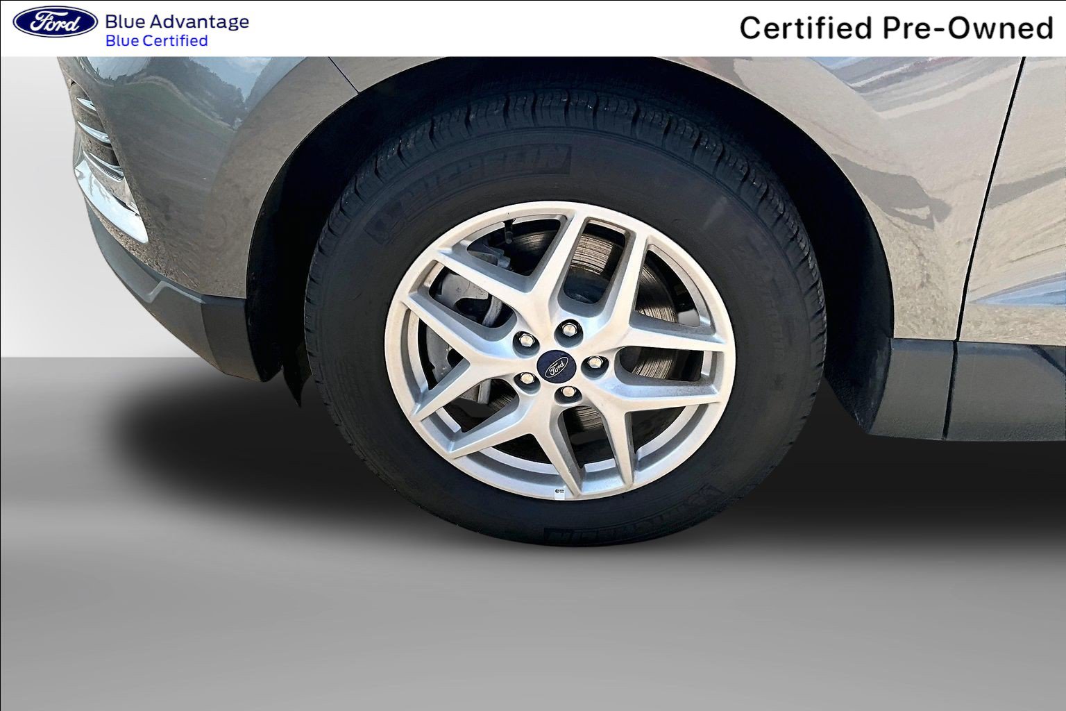 Certified 2022 Ford Edge SEL w/ Convenience Package AWD/4WD image 3
