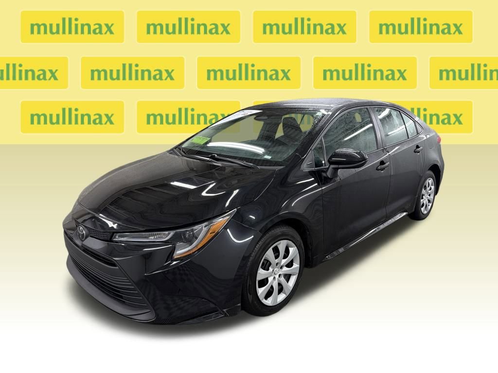Used 2024 Toyota Corolla LE image 13