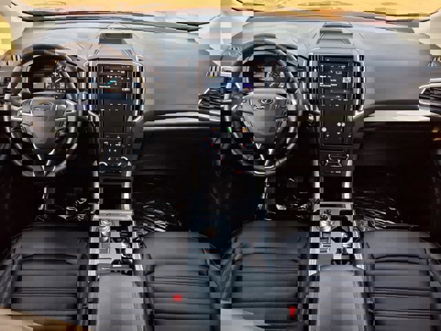 Certified 2024 Ford Edge SEL w/ Convenience Package image 14