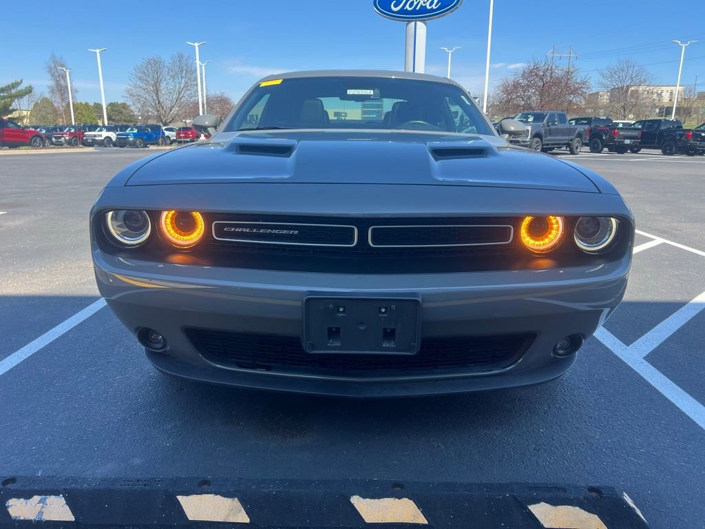 Used 2018 Dodge Challenger GT w/ Driver Convenience Group image 8