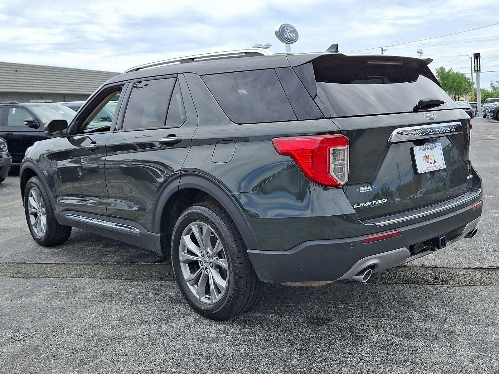 Certified 2023 Ford Explorer Limited w/ Limited Technology Package AWD/4WD image 4